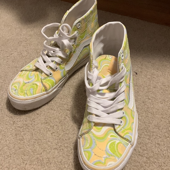 Groovy 70’s Hi-Tops - Picture 2 of 5